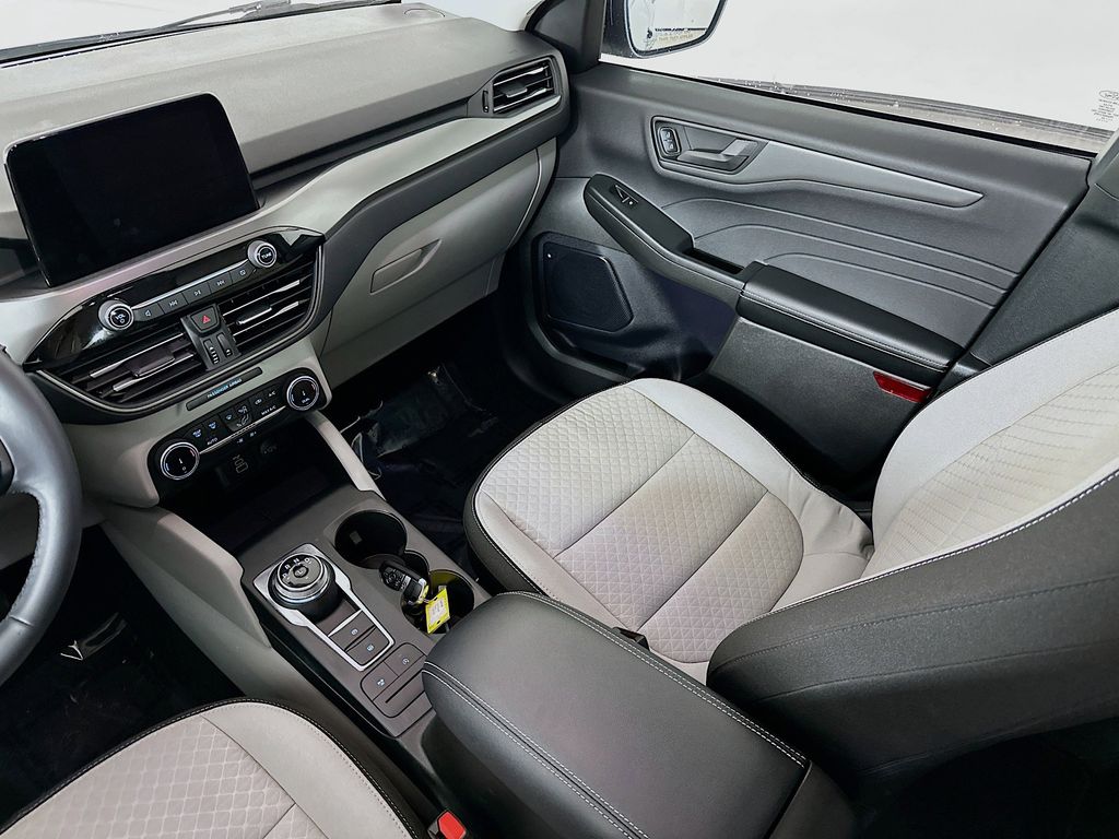 Thumbnail: 2024 Ford Escape - 14