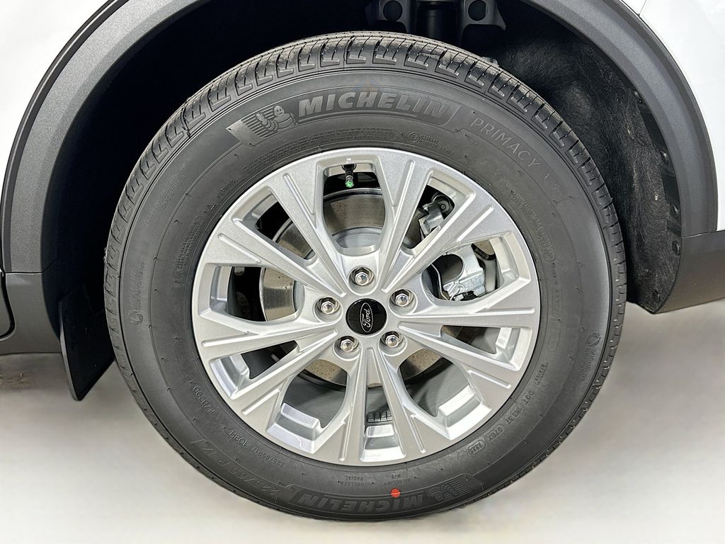 Thumbnail: 2026 Ford Escape - 8