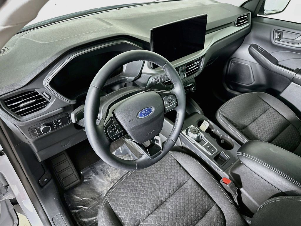 Thumbnail: 2025 Ford Escape - 2