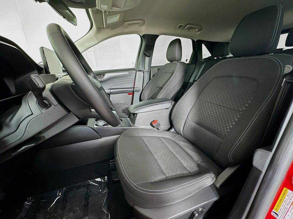 Thumbnail: 2024 Ford Escape - 11