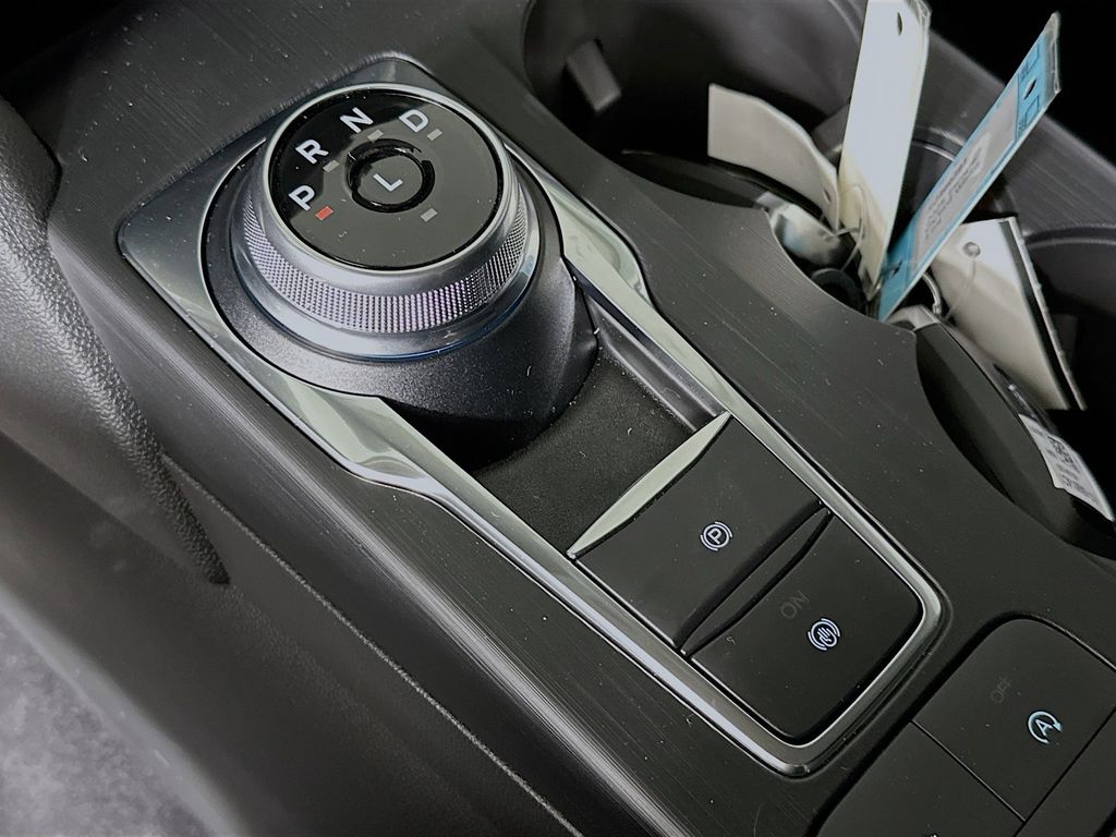 Thumbnail: 2025 Ford Escape - 17