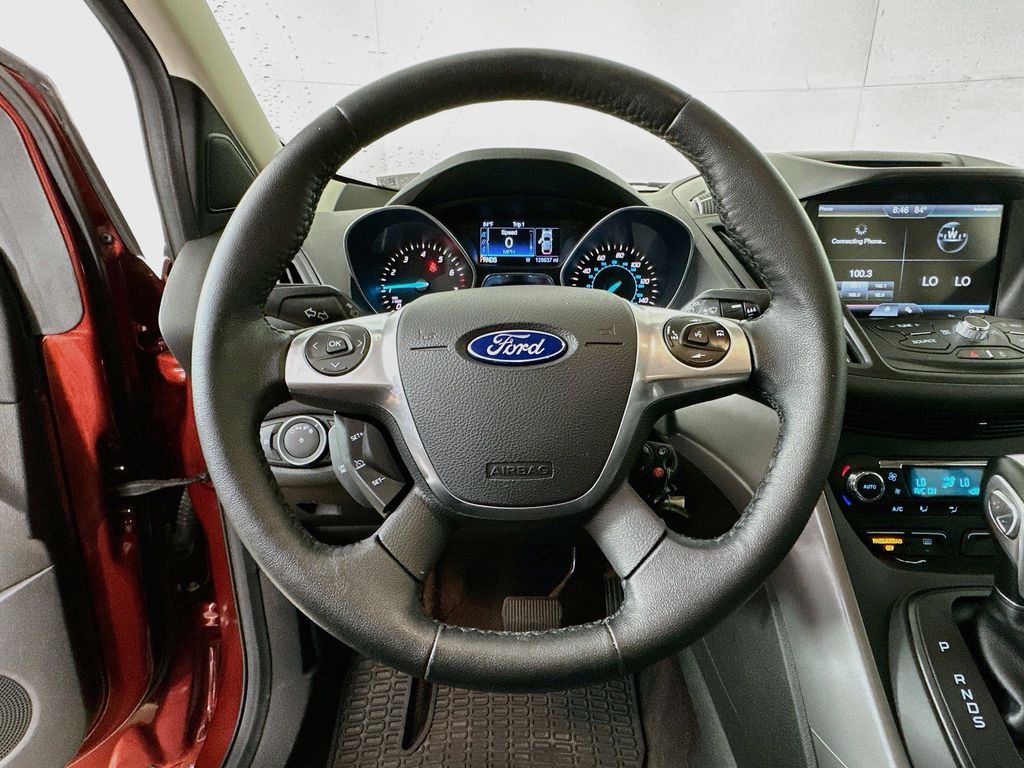 Thumbnail: 2015 Ford Escape - 14