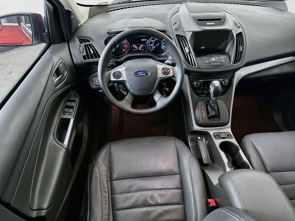 Thumbnail: 2015 Ford Escape - 9
