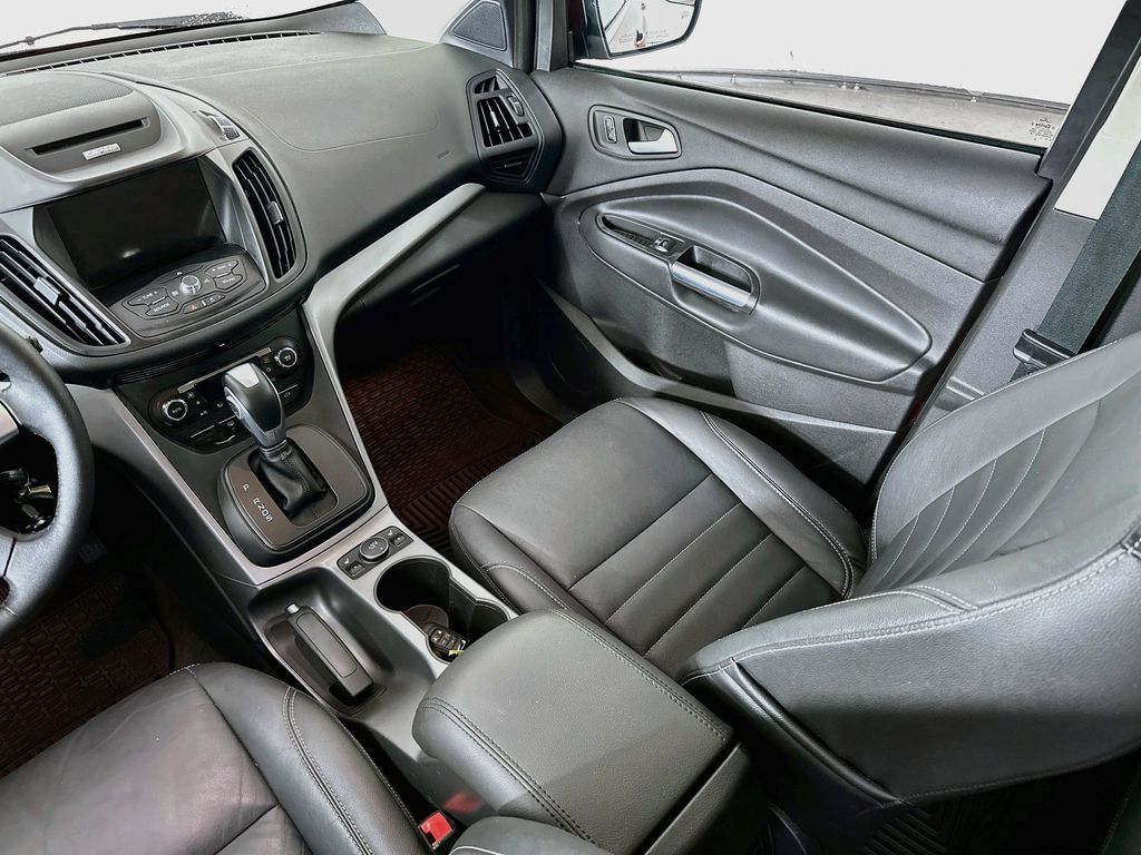Thumbnail: 2015 Ford Escape - 13