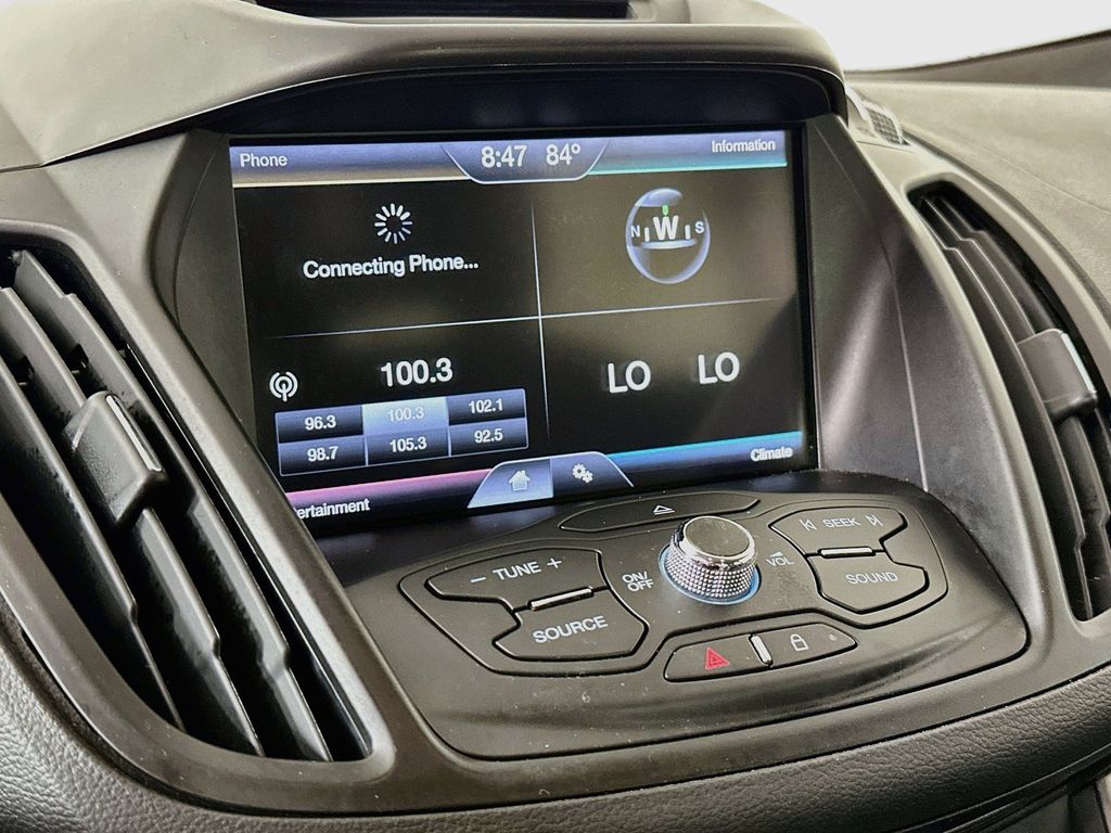 Thumbnail: 2015 Ford Escape - 15