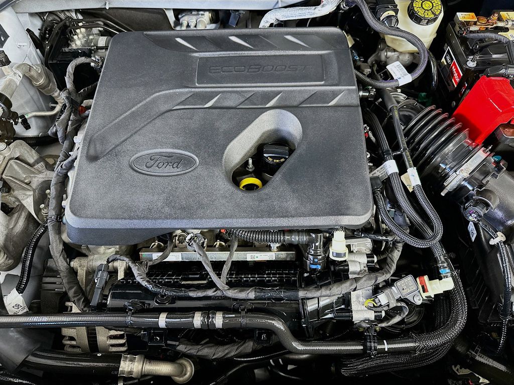 Thumbnail: 2020 Ford Escape - 9