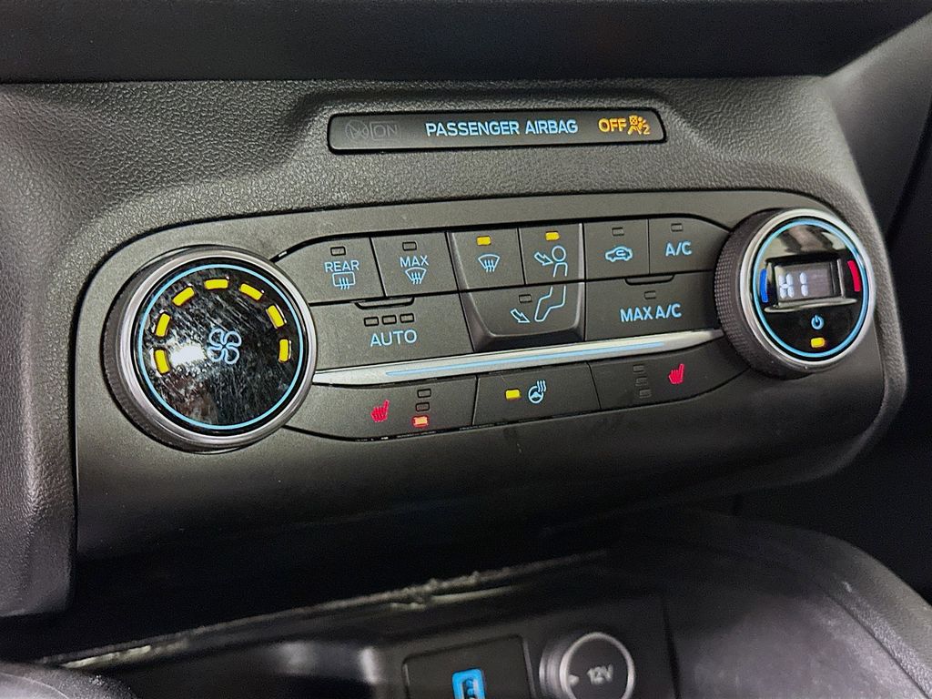 Thumbnail: 2020 Ford Escape - 23