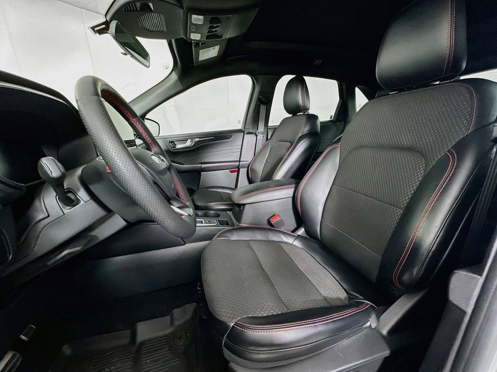 Thumbnail: 2023 Ford Escape - 11