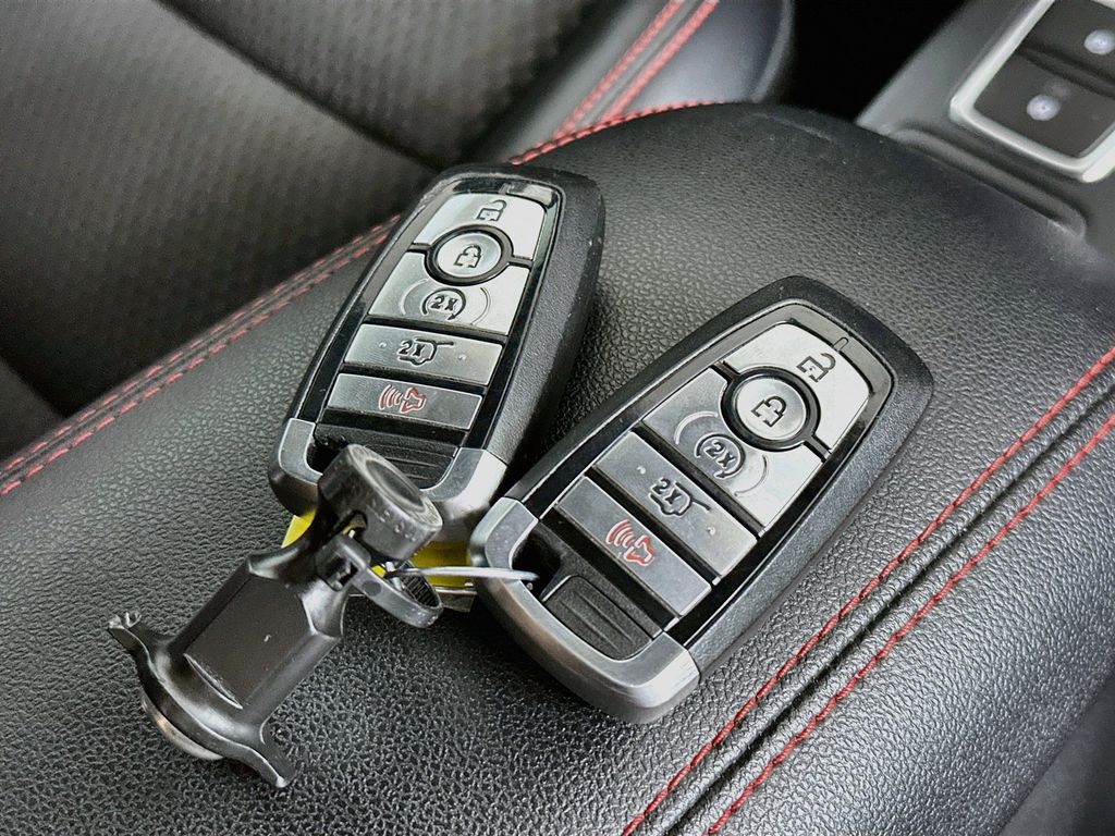 Thumbnail: 2023 Ford Escape - 20