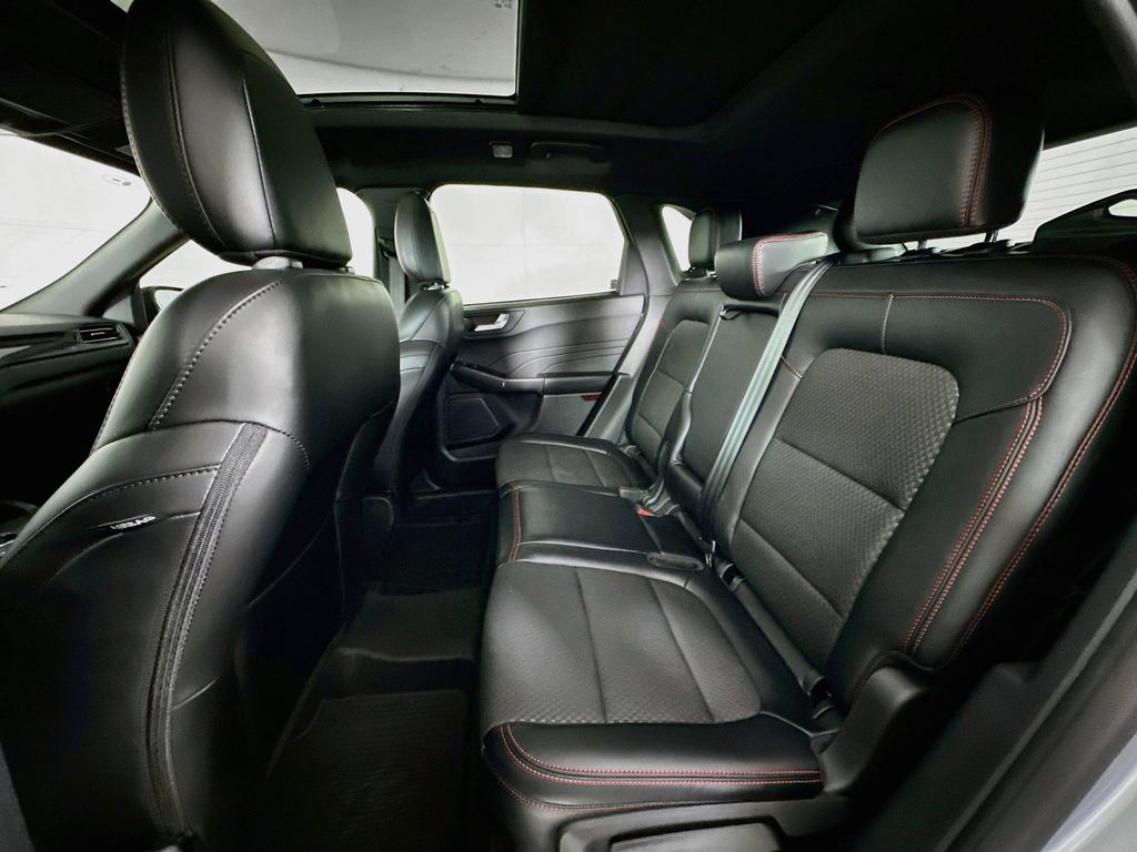 Thumbnail: 2023 Ford Escape - 13