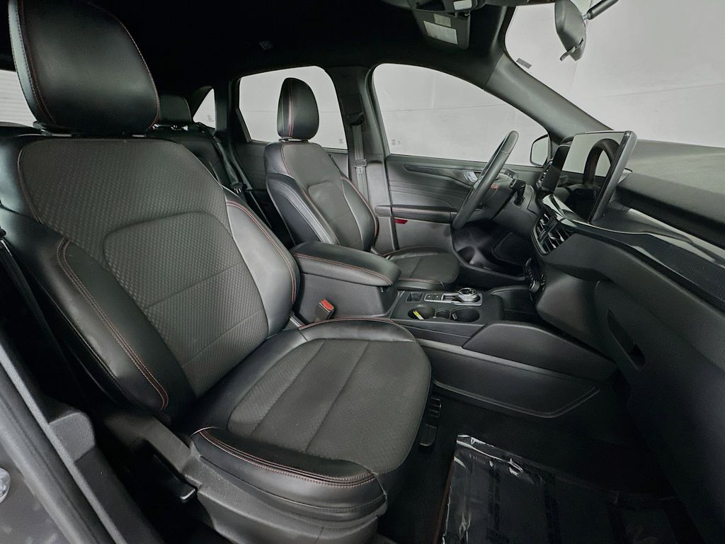 Thumbnail: 2023 Ford Escape - 12