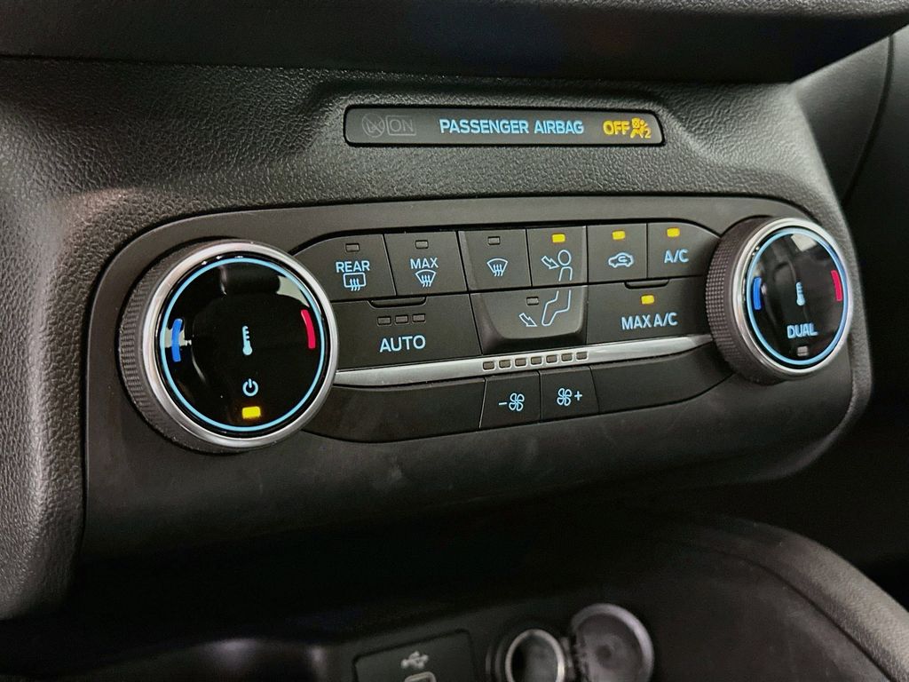 Thumbnail: 2025 Ford Escape - 22