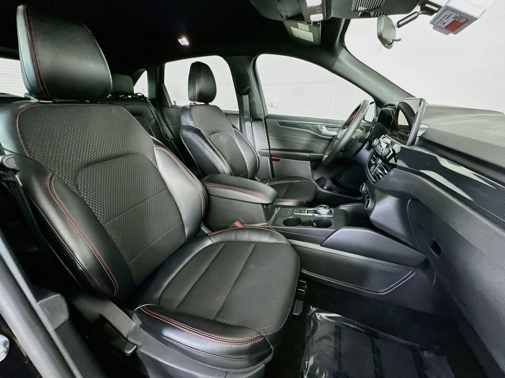 Thumbnail: 2025 Ford Escape - 12