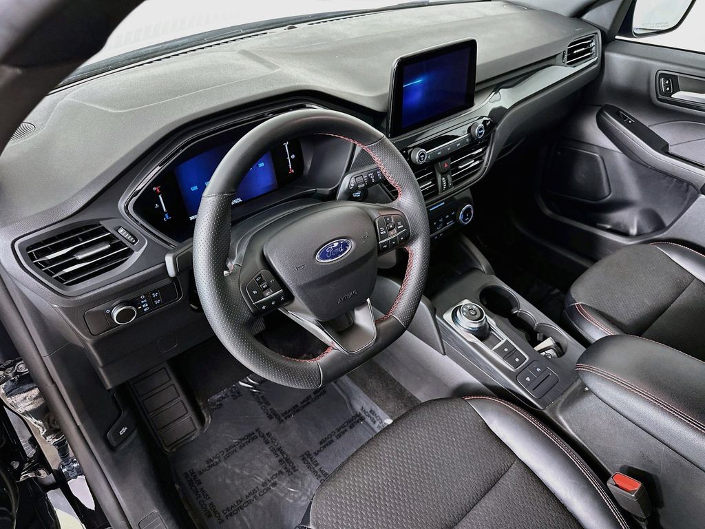 Thumbnail: 2025 Ford Escape - 2