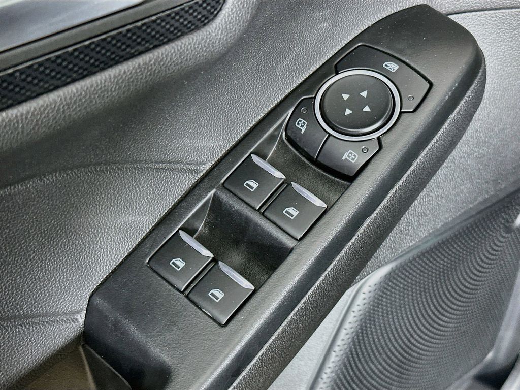Thumbnail: 2025 Ford Escape - 28