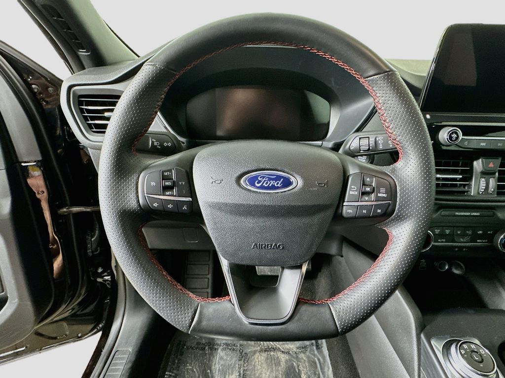 Thumbnail: 2025 Ford Escape - 15