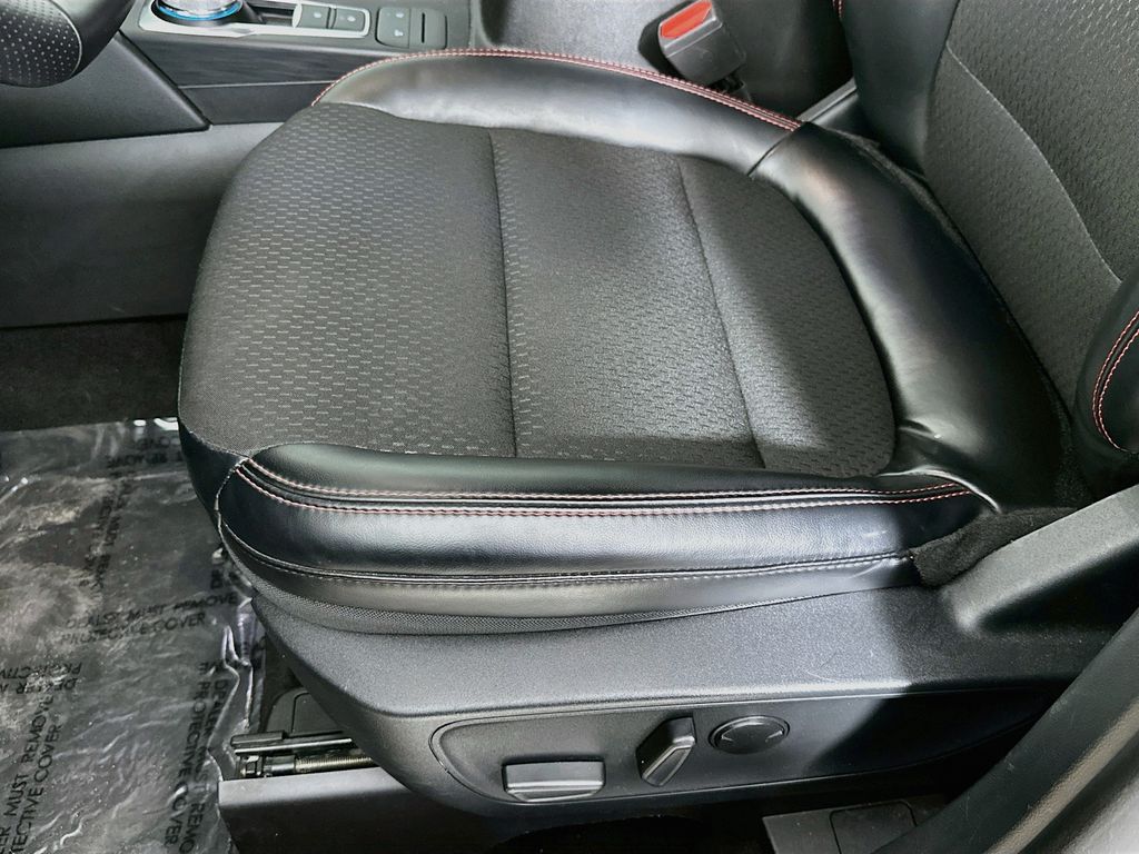 Thumbnail: 2025 Ford Escape - 30