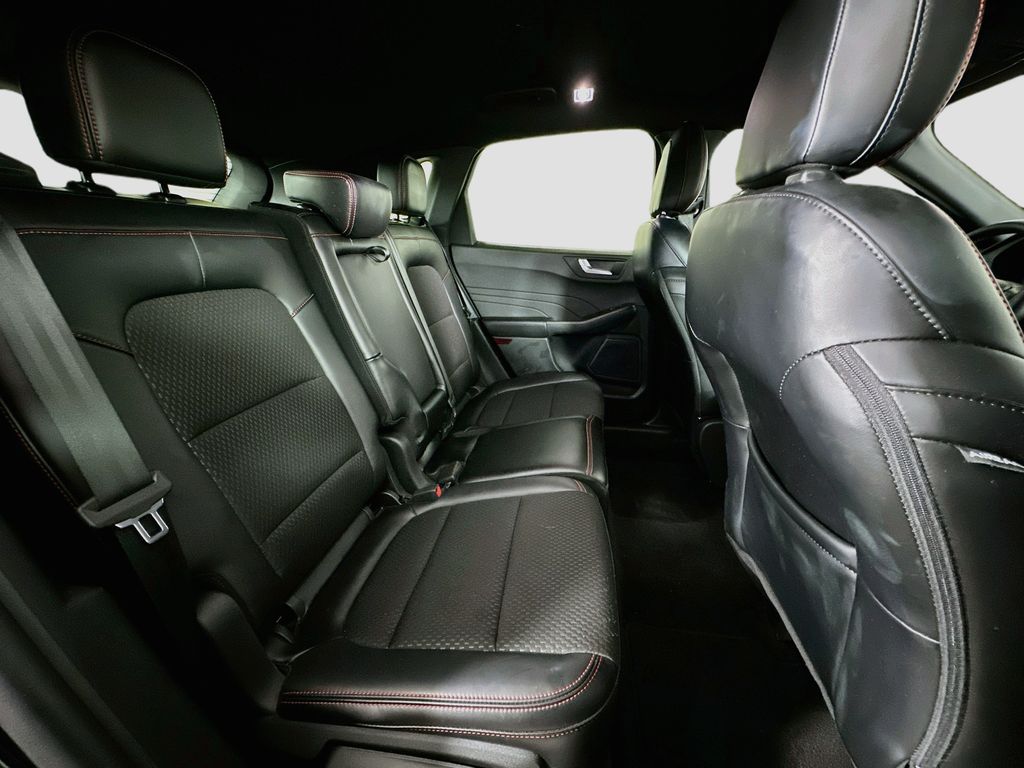 Thumbnail: 2025 Ford Escape - 31