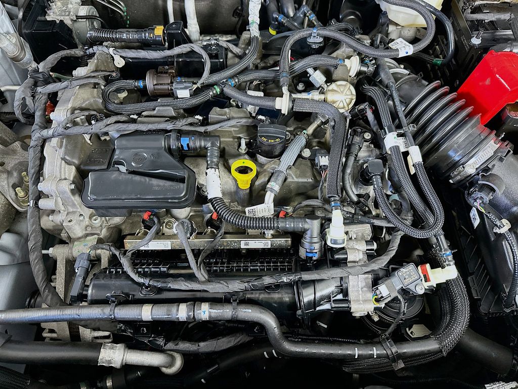 Thumbnail: 2022 Ford Escape - 8