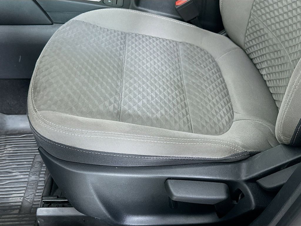 Thumbnail: 2022 Ford Escape - 29