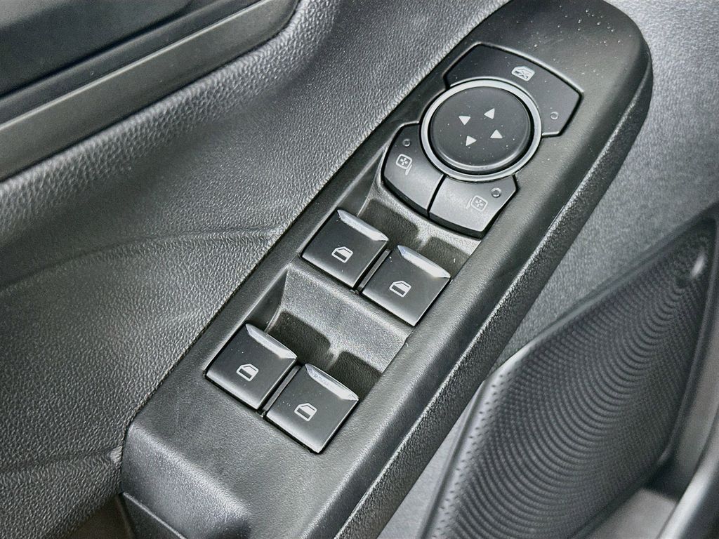Thumbnail: 2025 Ford Escape - 29