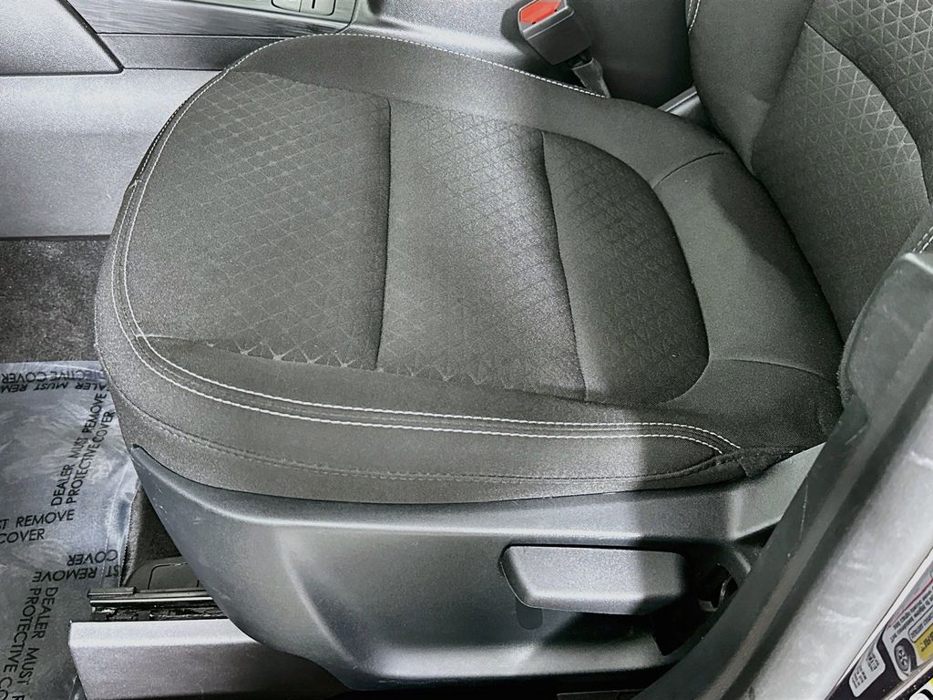 Thumbnail: 2025 Ford Escape - 30
