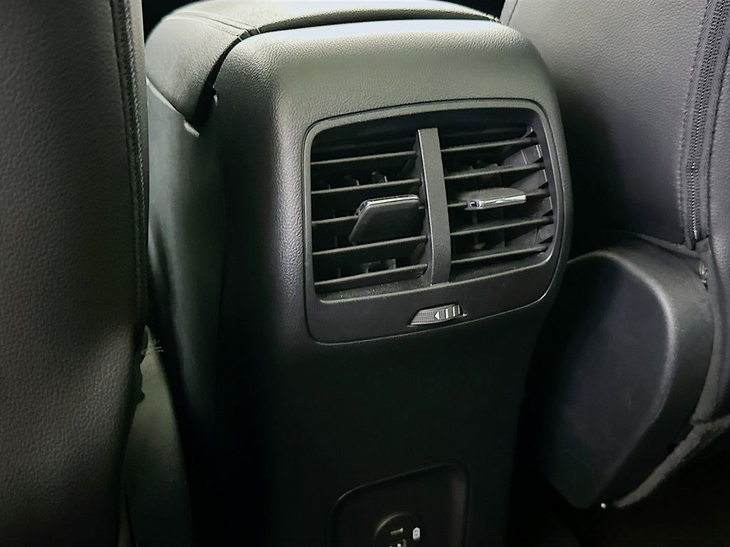 Thumbnail: 2021 Ford Escape - 21