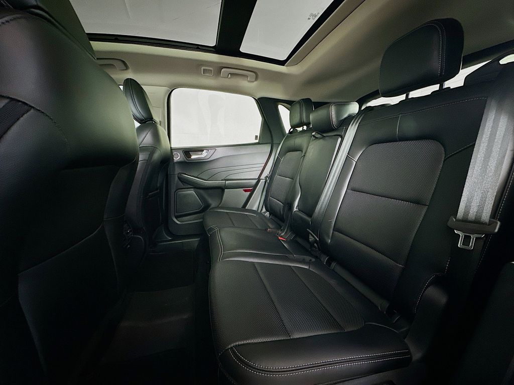 Thumbnail: 2021 Ford Escape - 12