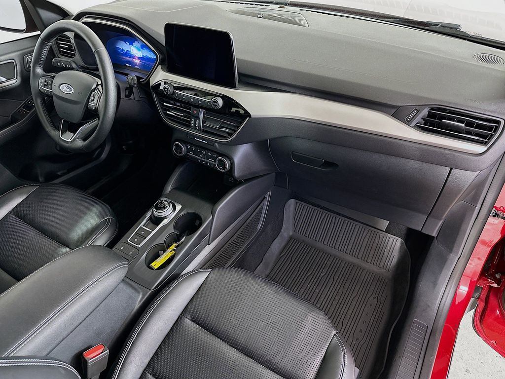 Thumbnail: 2021 Ford Escape - 34