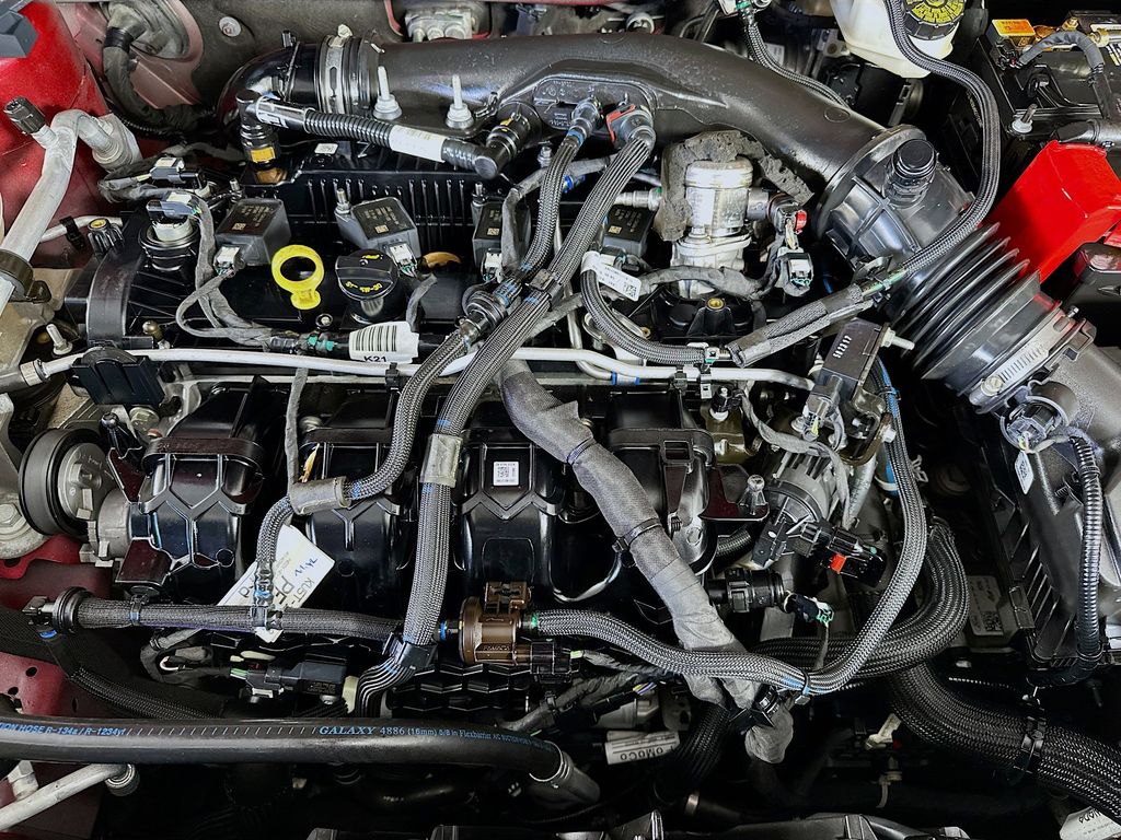 Thumbnail: 2021 Ford Escape - 20