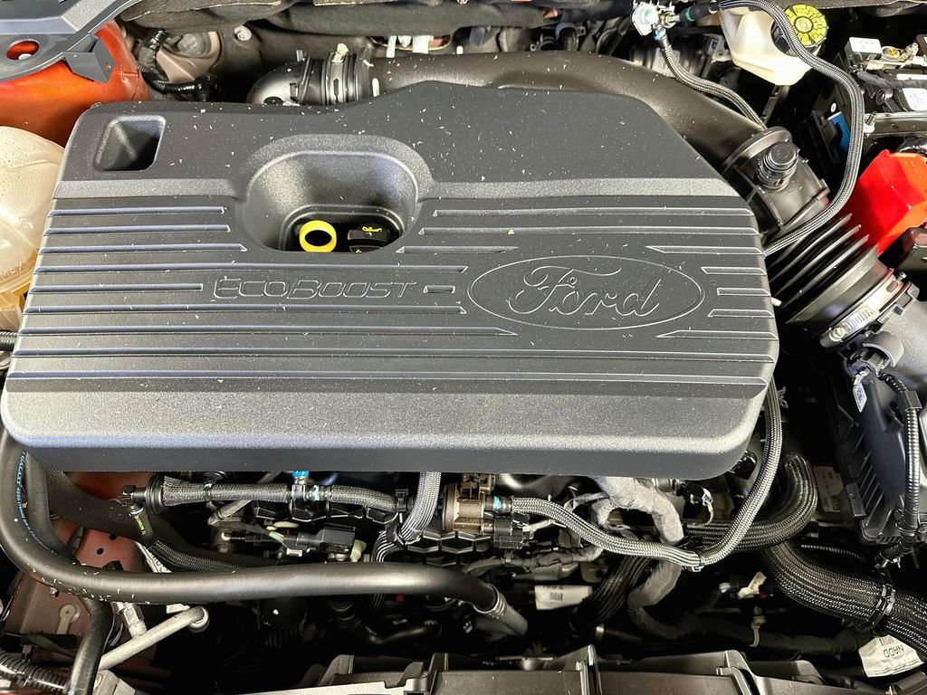 Thumbnail: 2020 Ford Escape - 9