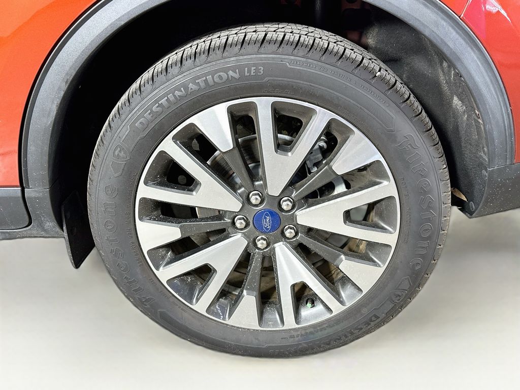 Thumbnail: 2020 Ford Escape - 8