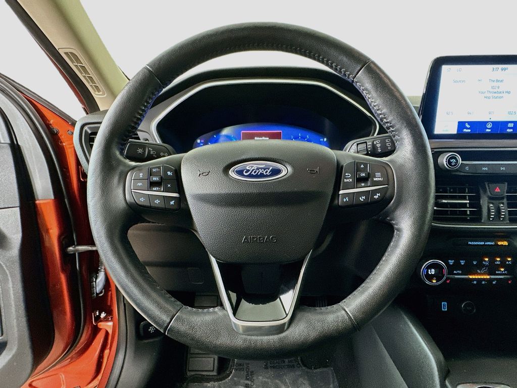 Thumbnail: 2020 Ford Escape - 15