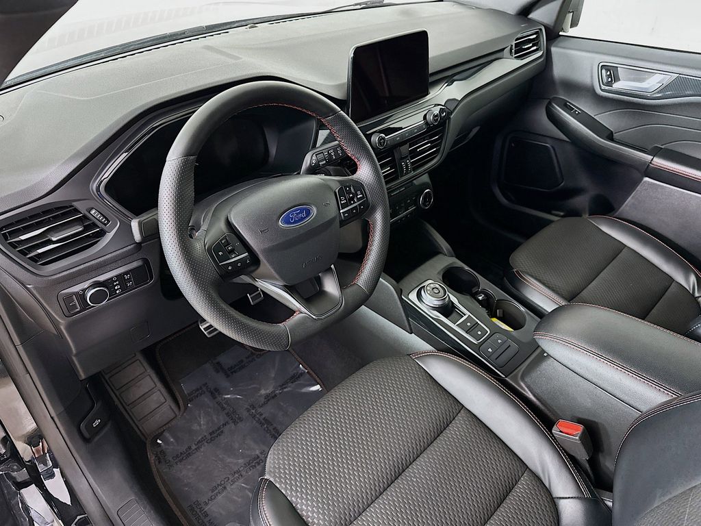 Thumbnail: 2023 Ford Escape - 2