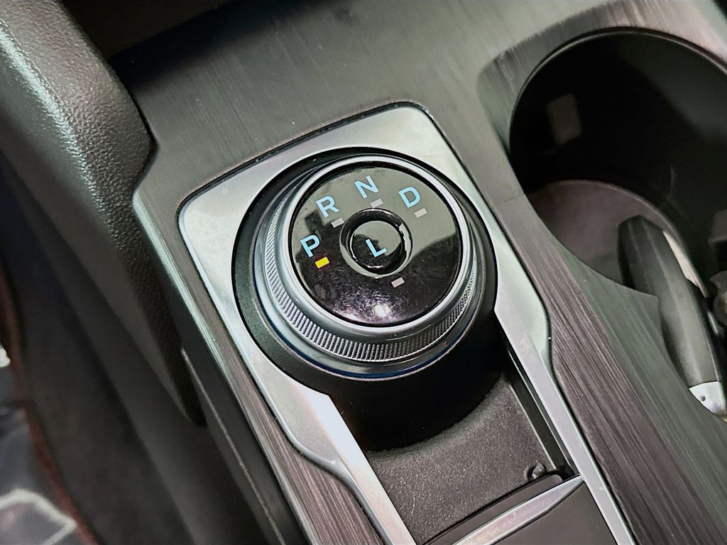 Thumbnail: 2023 Ford Escape - 17