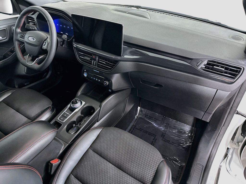 Thumbnail: 2023 Ford Escape - 33