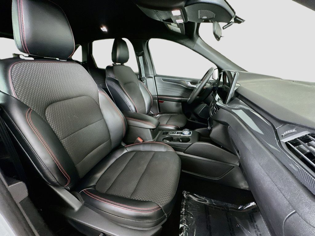 Thumbnail: 2023 Ford Escape - 12