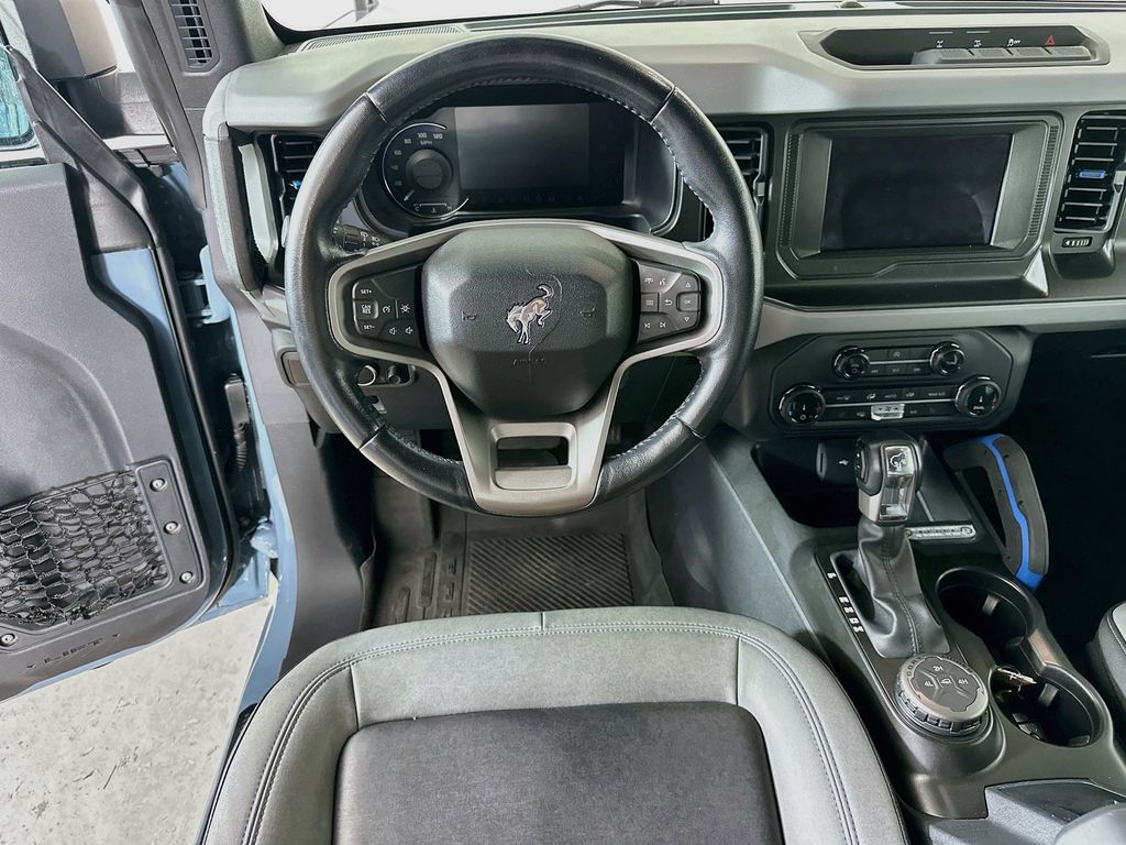 Thumbnail: 2022 Ford Bronco - 10