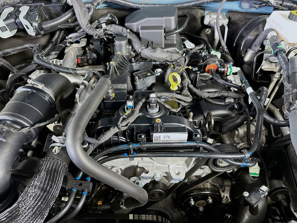 Thumbnail: 2023 Ford Bronco - 9