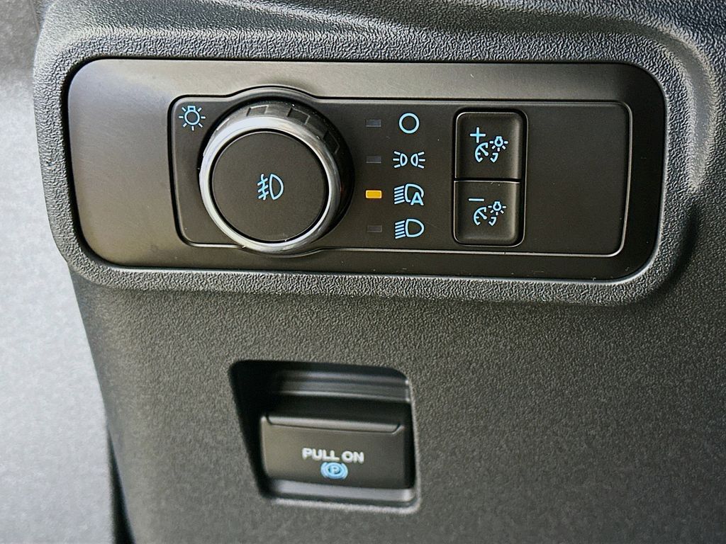 Thumbnail: 2023 Ford Bronco - 27