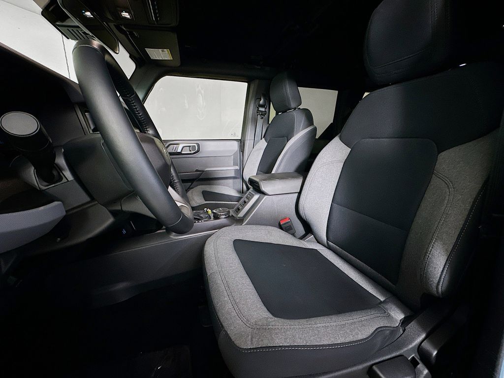 Thumbnail: 2023 Ford Bronco - 11