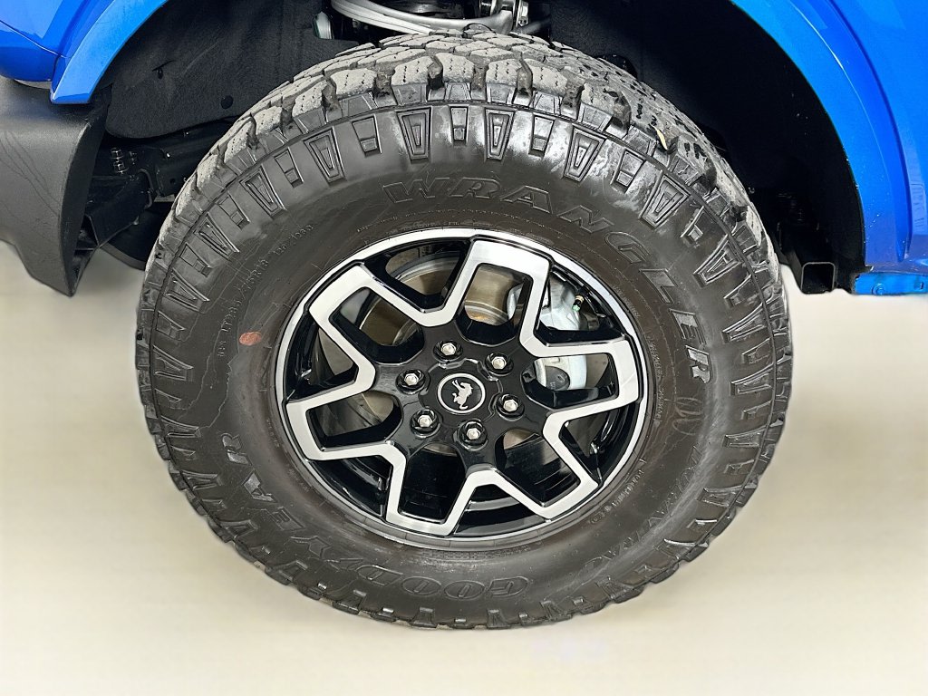 Thumbnail: 2023 Ford Bronco - 7