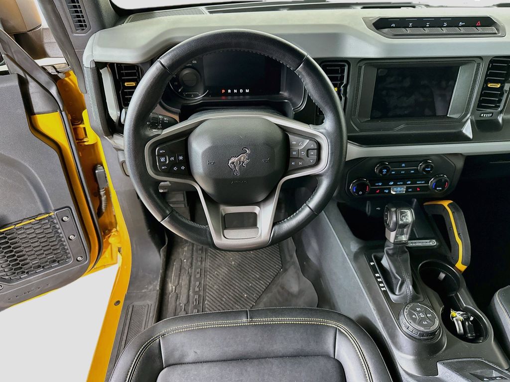 Thumbnail: 2021 Ford Bronco - 9