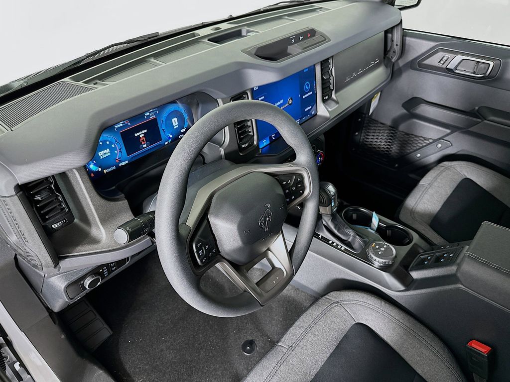 Thumbnail: 2025 Ford Bronco - 2
