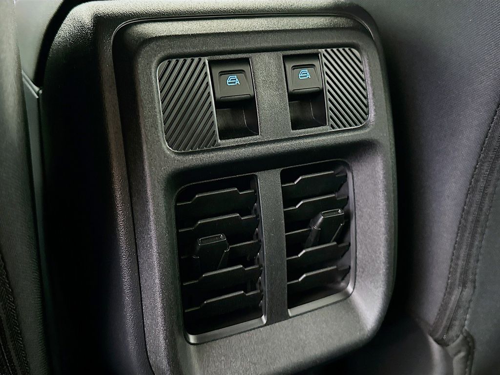 Thumbnail: 2025 Ford Bronco - 21