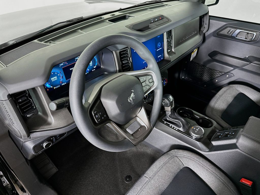 Thumbnail: 2025 Ford Bronco - 2