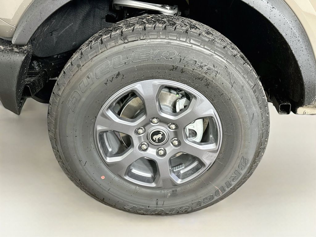 Thumbnail: 2026 Ford Bronco - 8