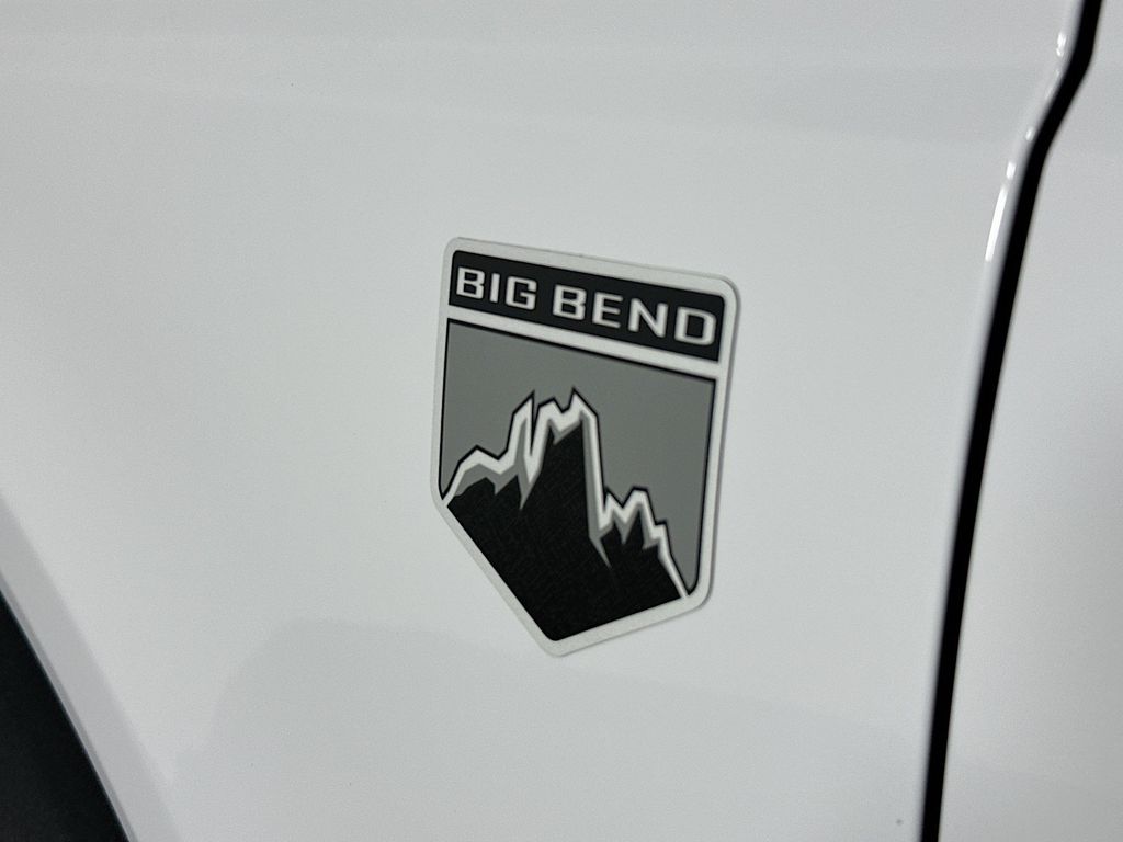 Thumbnail: 2026 Ford Bronco - 6
