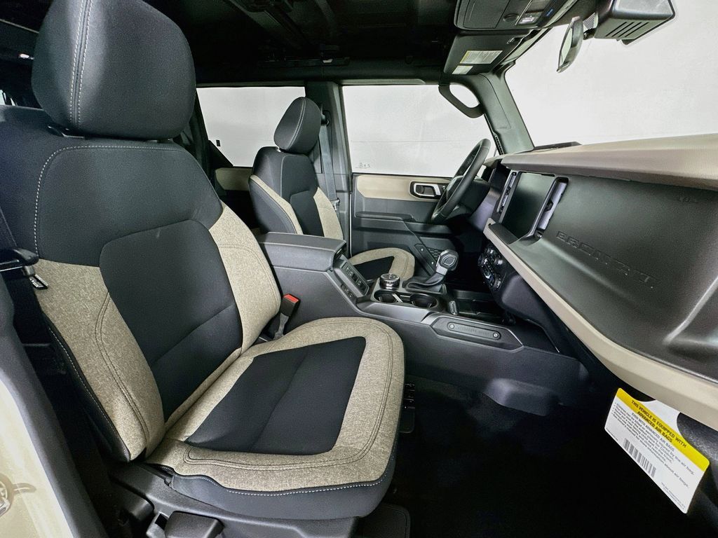 Thumbnail: 2026 Ford Bronco - 11