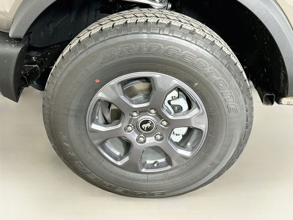Thumbnail: 2026 Ford Bronco - 7